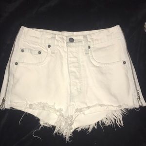 LF carmar side zipper shorts